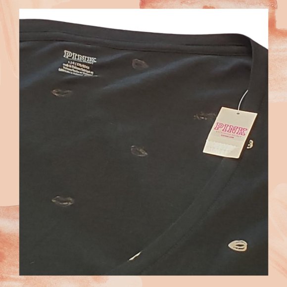 NWT VS PINK Black Long Sleeve Lips Crop Tee - Picture 3 of 3